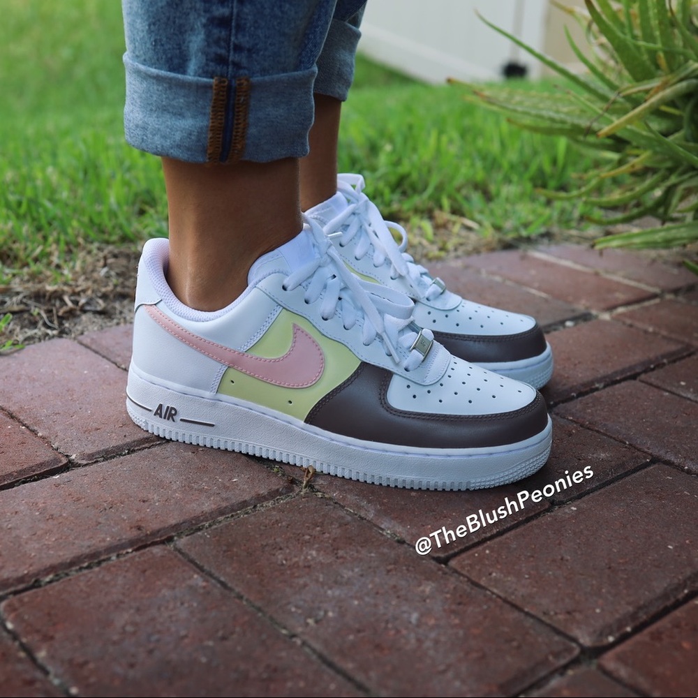 Nike Custom Air Force 1 NWT - Picture 5 of 13